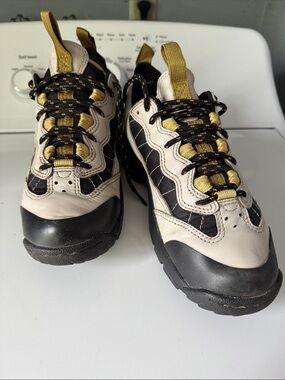 Nike ACG Air Mada 'Light Bone'